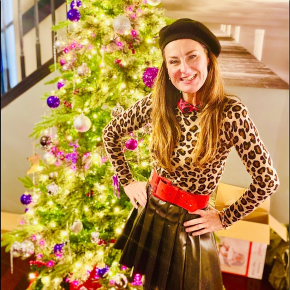 Meet your Posher, Vanessa - Picture 1 of 1